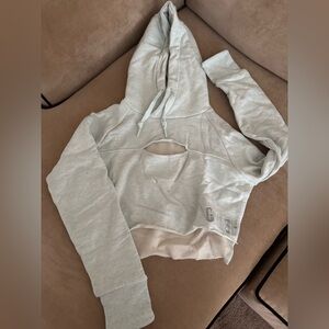 Gymshark cropped embroidered hoodie Marled sea foam green